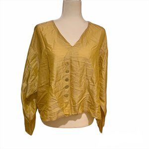Eleven Stitch Design Shimmery Top L